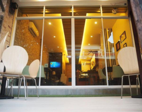 EggColony Cafe House Nimman
